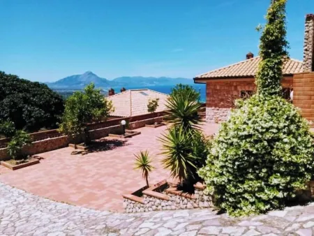 Green villa Cefalù sea view 3