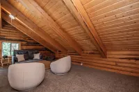 Cozy 2-bedroom cabin in tranquil Brian Head