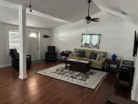 Newly Refurbished Home in the middle of Everglades City with Fishing from Dock
