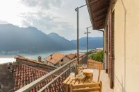 Villetta Panebianco Castagna 11 by Rent All Como - 4 stelle
