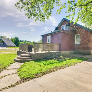 Downtown Hermann Vacation Home Near Wineries!