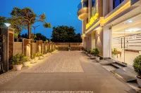 Lime Tree Hotel Near Indian Expo Mart Greater Noida