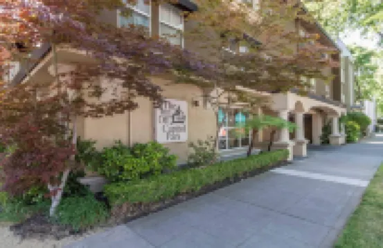 Inn Off Capitol Park, Ascend Hotel Collection Hotels near McClatchy Library