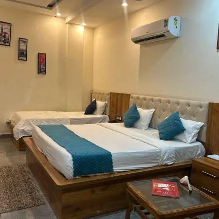Hotel Moon Regency