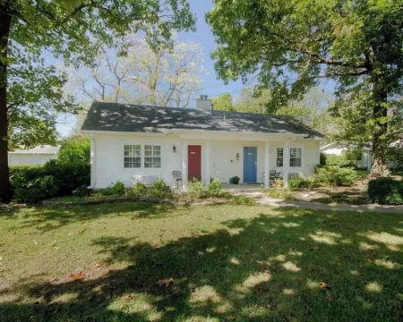 The Dickey House, Queen Anne Suite 馬什菲爾德酒店