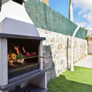 Chalet in Maspalomas with Heated Pool