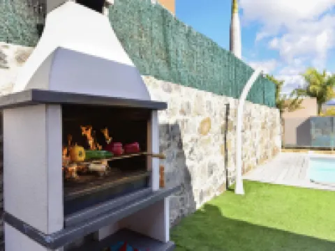 Chalet in Maspalomas with Heated Pool