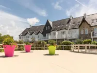 3-room apartment for 6 people - Selection - view of the Port Hotels in Arzon