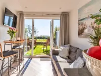 House in Mynytho with Sea & Mountain Views - 2-Star