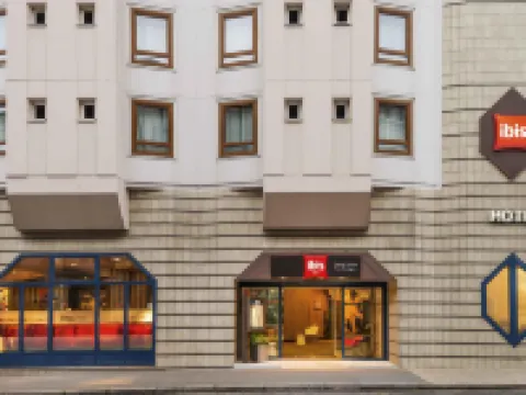 Hôtel ibis Nantes Centre Tour Bretagne Hôtels à : Nantes