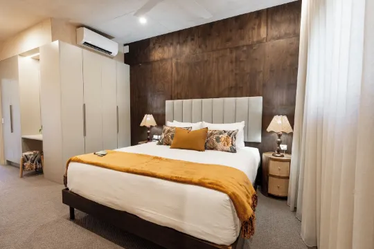 Ashmore Palms Holiday Village