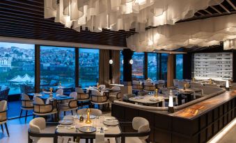 Mövenpick Hotel Istanbul Golden Horn