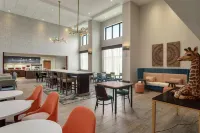 Hampton Inn and Suites by Hilton Tampa Busch Gardens Area - 2 stelle