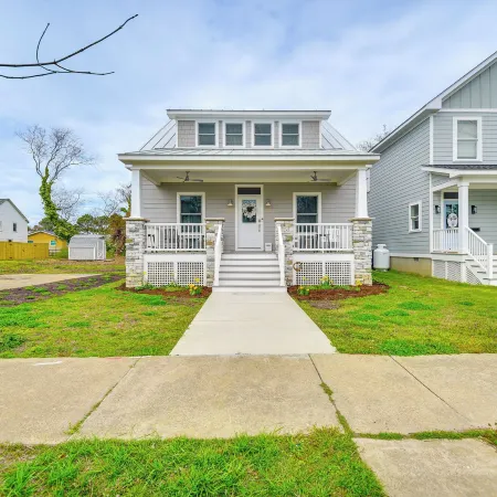 Walk to Beach & Central Park: Home in Cape Charles