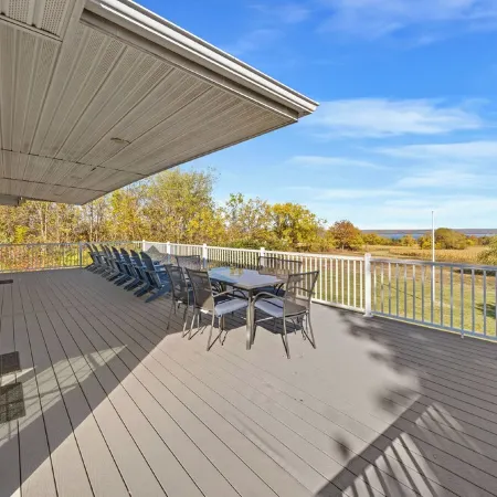 Panoramic Lake View Retreat with Firepit! Centrally Located on Wine Trail!