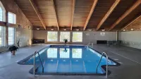 AmericInn by Wyndham McAlester - Pools