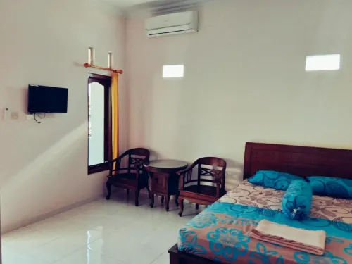 Tata Homestay Family