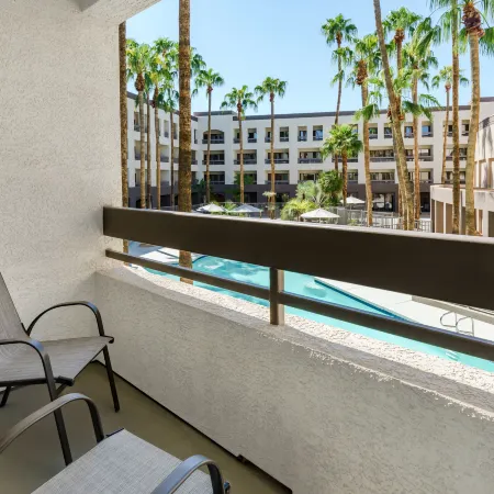 Hilton Phoenix Airport