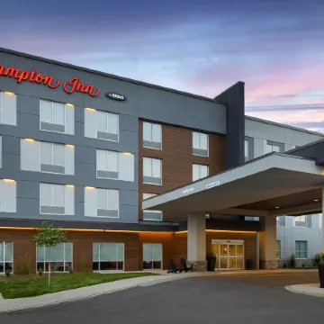 Hampton Inn by Hilton Cornwall