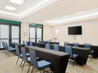 Hampton Inn West Palm Beach Florida Turnpike - Parking