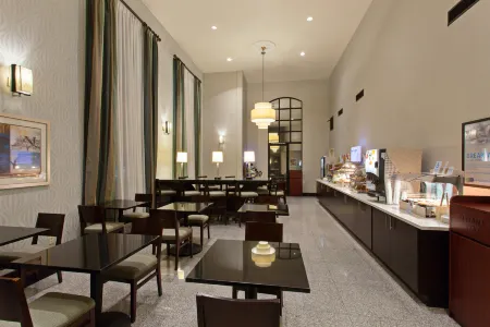 Holiday Inn Express & Suites Hermosa Beach Отели рядом с достопримечательностью «Hermosa Beach Pier»