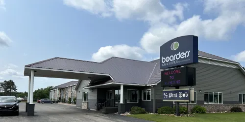 Boarders Inn & Suites by Cobblestone Hotels - Munising Hotels in Munising Township