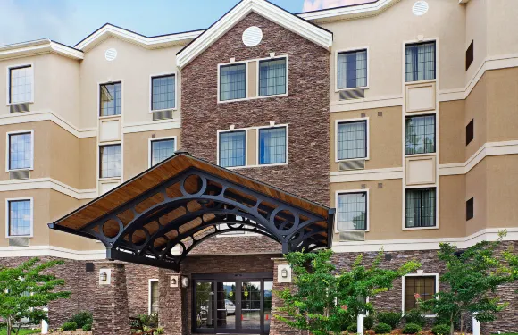 Staybridge Suites 温泉城