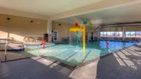 Holiday Inn Express & Suites ELK CITY by IHG - Pools