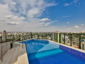 戈亞尼亞假日飯店