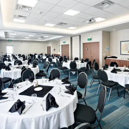 Holiday Inn Express RED DEER NORTH by IHG