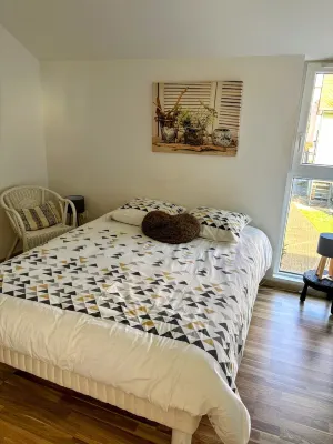 COLMAR, 2 bedrooms, 10 min walk from the center. Quiet location, garden and garage. - 2 estrellas