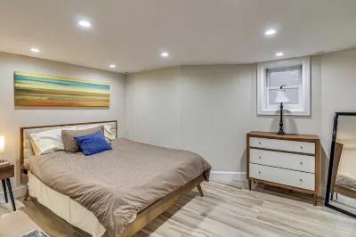 Walk to Hudson River Parks: Recently Renovated Apt Hotels near Stevens Institute of Technology