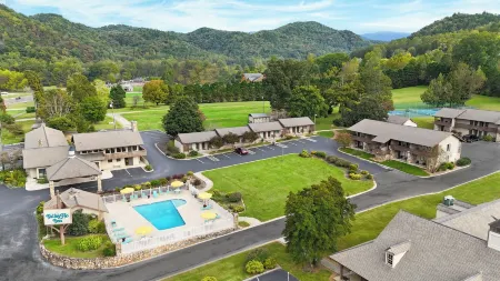 Talley Ho Inn Отели в г. Форнис Крик