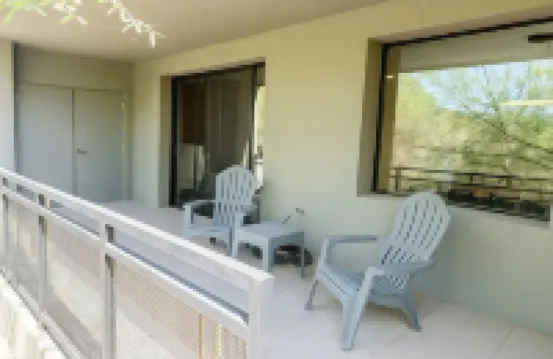 Modern Cave Creek Home 2 Min Walk to Town Center with Garage!