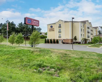 Comfort Suites Near Hot Springs Park Hotels in 