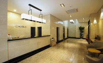 Hotel B