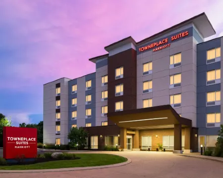 タウンプレース・スイート・ピッツバーグ・ハーマービル ハーマー・タウンシップのホテル