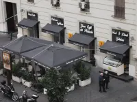 Santa Lucia 50 Hotels in Lungomare Caracciolo