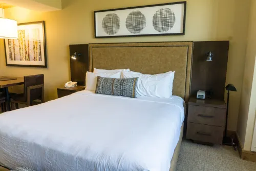 Grand Summit Hotel, a Ski in/Out by RedAwning