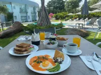 Xhiara Hotel - breakfast