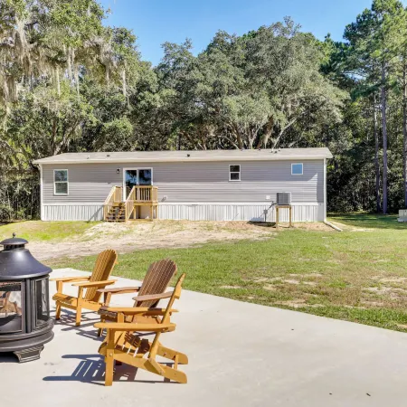 Hunt, Fish & Relax: Rural Retreat in Green Pond
