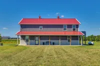 Pet-friendly Countryside Retreat in Whiteland!