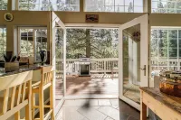 1 Mi to Lift! Olympic Valley Chalet w/ Hot Tub - 3-Star