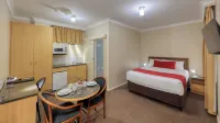 Ashton Motel Hotels in Tumut