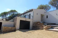 Villa in Vidauban with Private Pool - บังกะโล