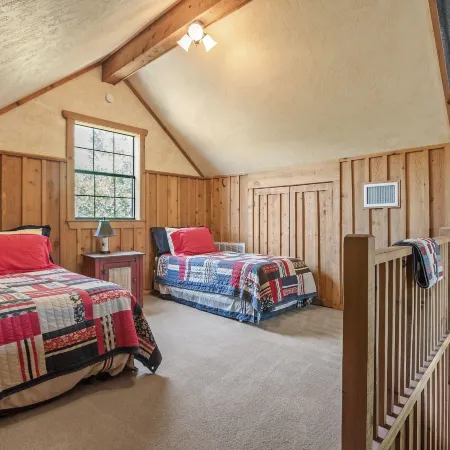 Sistercreek Ranch - First Cabin 2 Bedroom Cabin