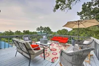 'Hilltop Hideaway' Branson Home w/ Trampoline! - Homestays