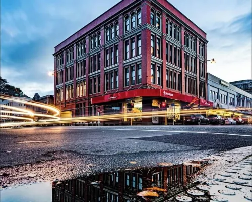 The Chamberson Hotels near Baldwin Street