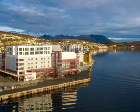 ホームホテル アークティクス ハーシュタのホテル