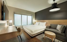Hyatt Place Vancouver / Metrotown